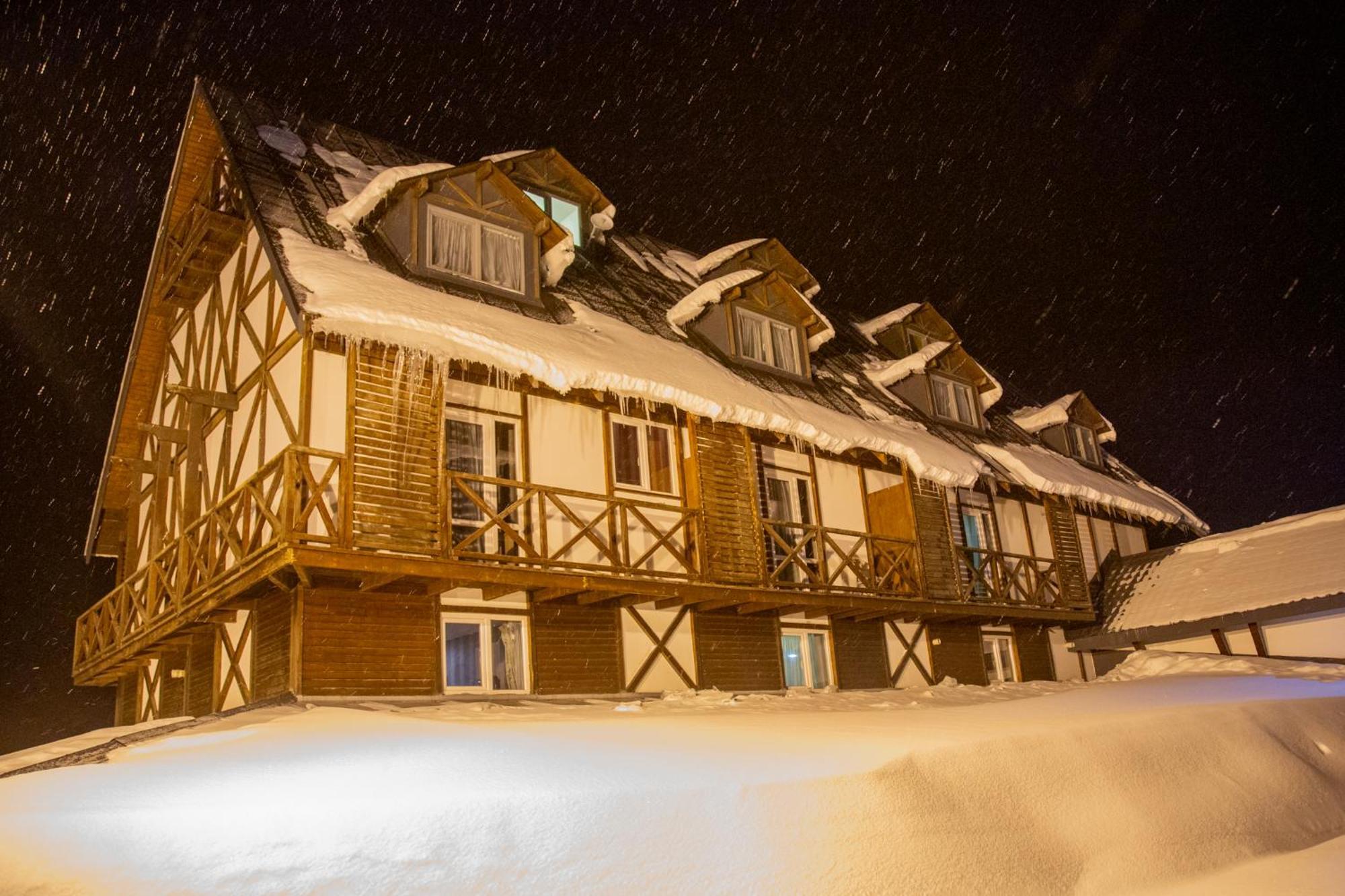 Edelweiss Hotel Gudauri Exterior foto